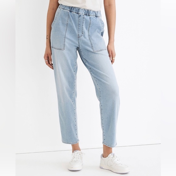 Madewell Denim - madewell Pull-On Relaxed Jeans in Bellview Wash